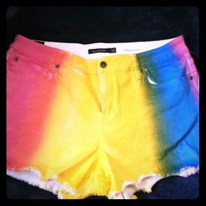 Rainbow ombre short